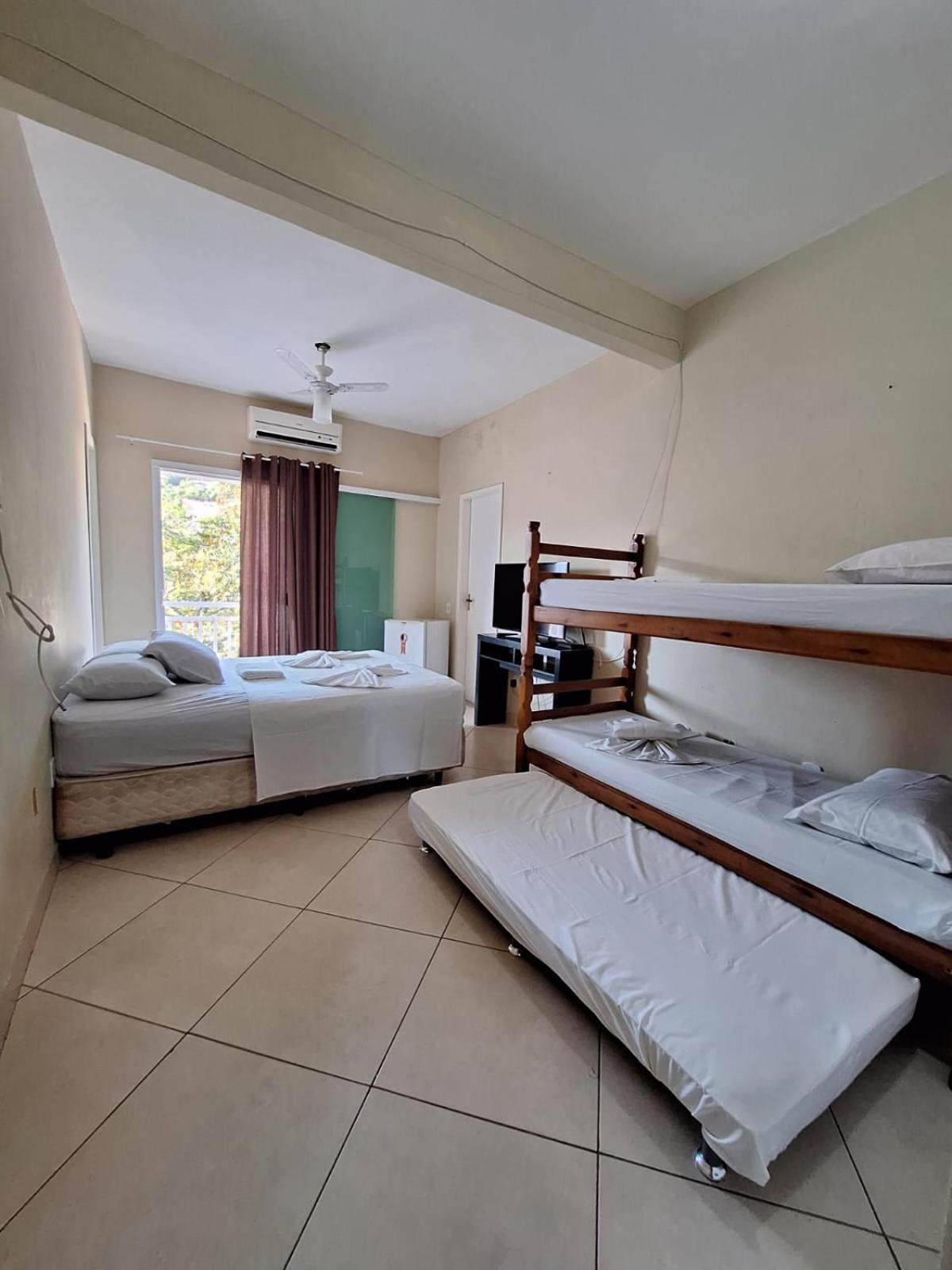 Hospedagem Recanto Dos Anjos Арраял-ду-Кабу Экстерьер фото