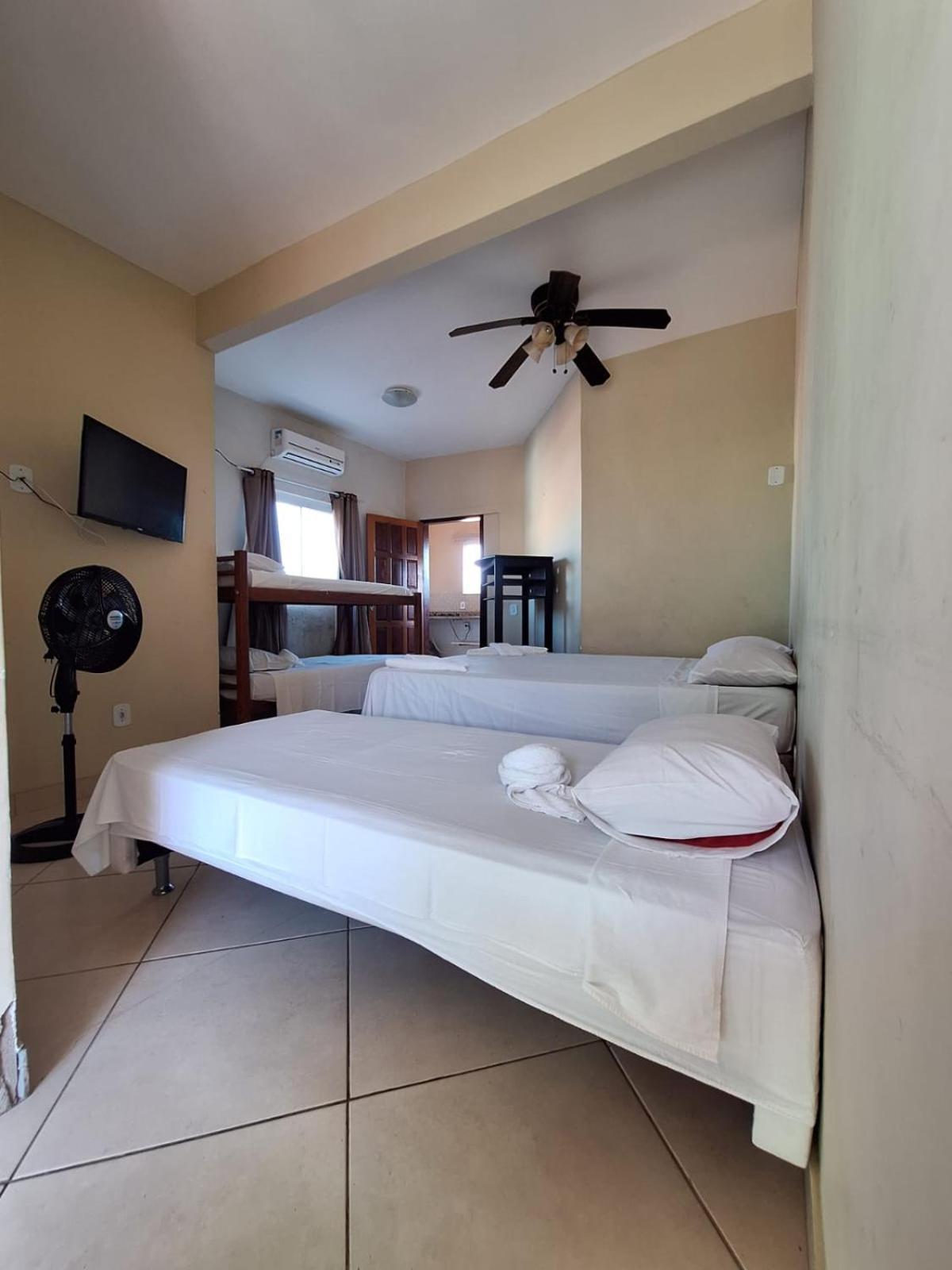 Hospedagem Recanto Dos Anjos Арраял-ду-Кабу Экстерьер фото